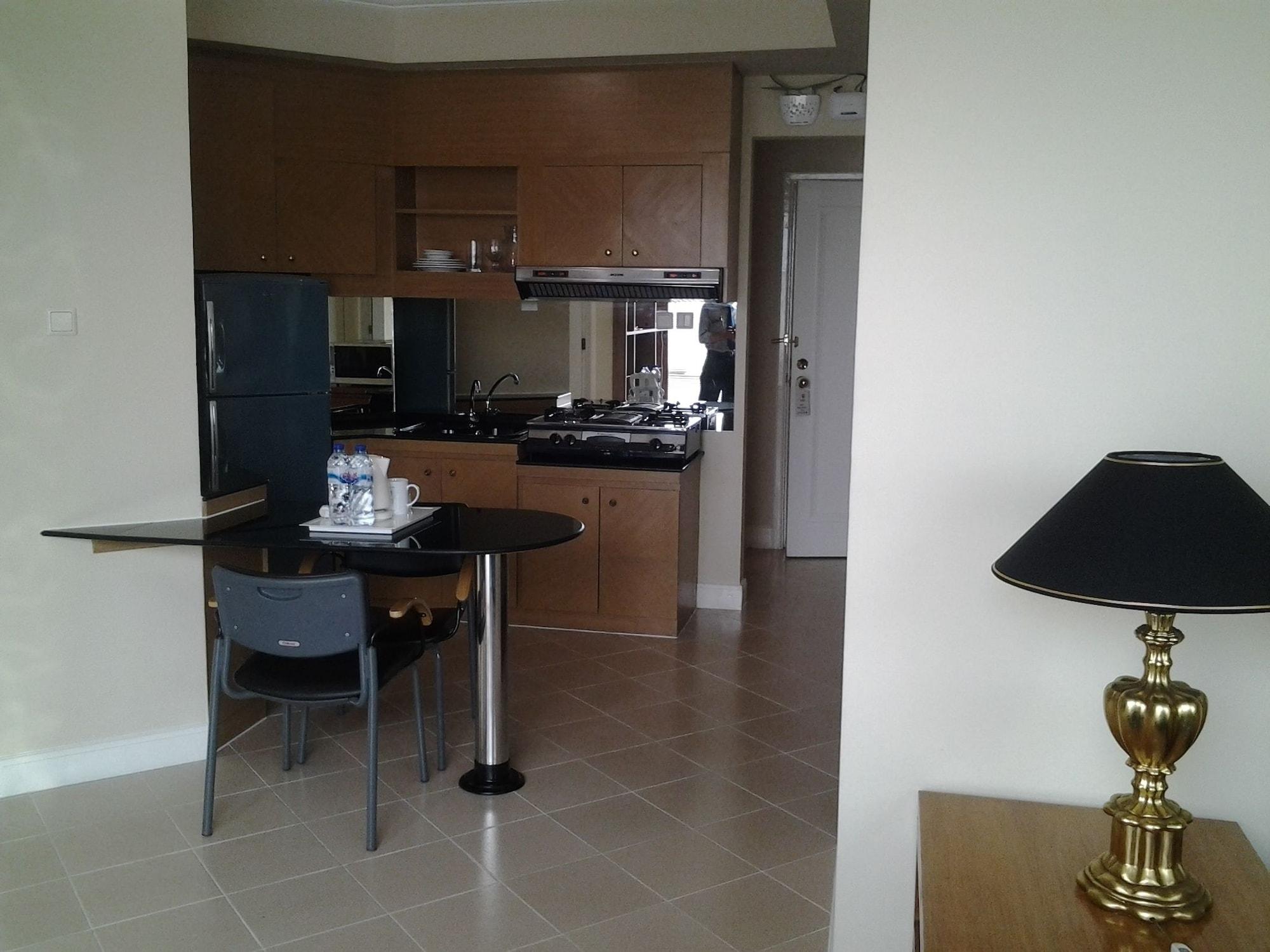 Batavia Hotel & Serviced Apartments Τζακάρτα Εξωτερικό φωτογραφία