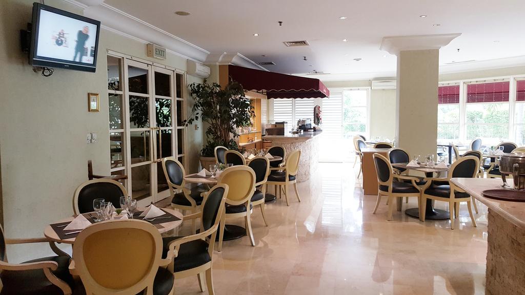Batavia Hotel & Serviced Apartments Τζακάρτα Εξωτερικό φωτογραφία